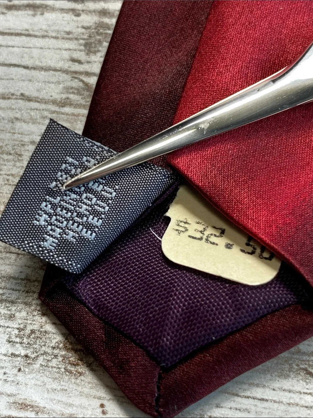 Zylos Platinum George Machado Silk Tie Red Burgundy Abstract Ombre 57” Wide